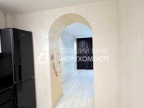 квартира за адресою Середньофонтанська вул., 26