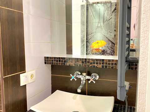 квартира за адресою Євгена Танцюри вул. (Генерала Петрова), 53