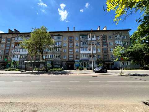 квартира за адресою Василя Симоненка вул., 6