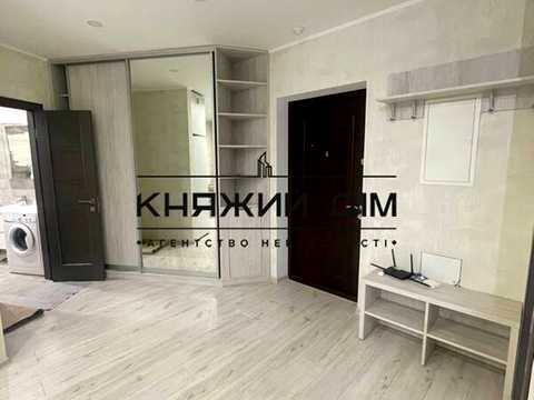 квартира за адресою Зарічна вул., 1-Г