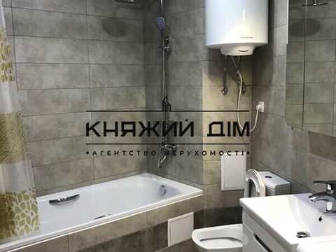 квартира за адресою Зарічна вул., 1-Г
