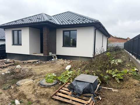 будинок за адресою с. Зарванці, Заболотного, 22