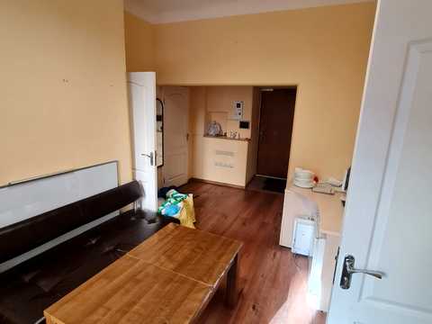 комерційна за адресою Київ, Михайлівська вул., 6