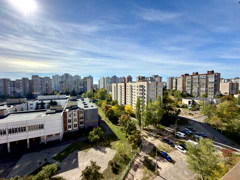 квартира за адресою Червоної Калини просп. (Володимира Маяковського), 93-Б