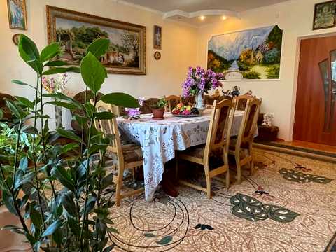 будинок за адресою с. Ценява, Тичини