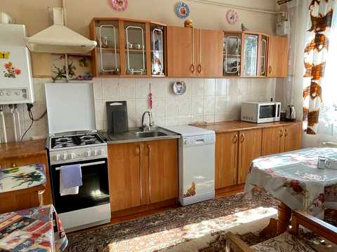 будинок за адресою с. Ценява, Тичини