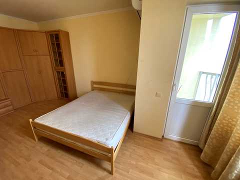 квартира по адресу Анны Ахматовой ул., 48