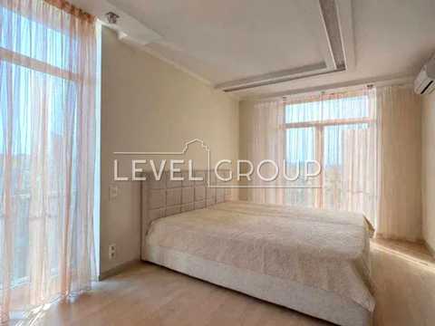 квартира за адресою Регенераторна вул., 4 к3