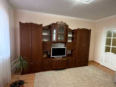 квартира по адресу Хуторовка ул., 42