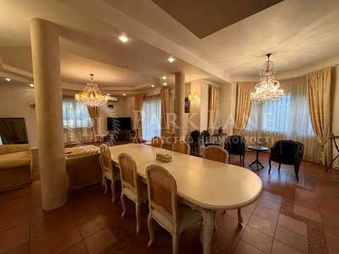 будинок за адресою Миколи Чирки вул., 24