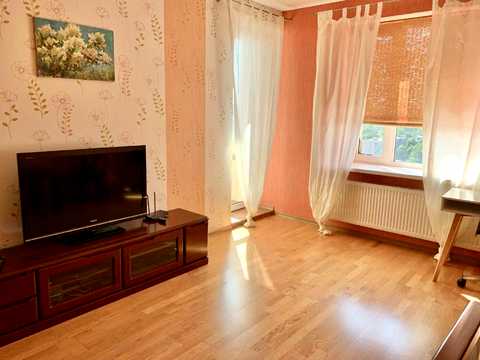 квартира за адресою Старицького вул., 23а