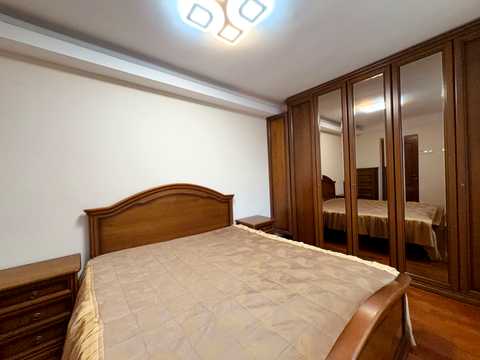 квартира по адресу Леси Украинки бульв., 5
