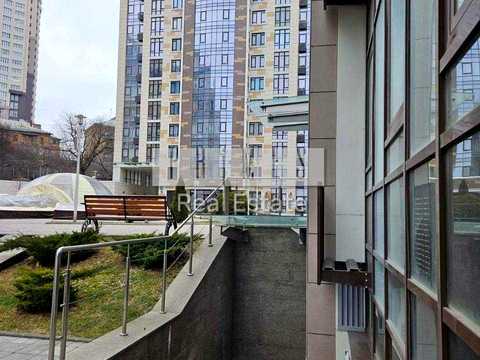 комерційна за адресою Київ, Саперне Поле вул., 5