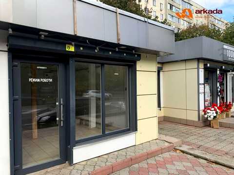 коммерческая по адресу Ивана Миколайчука ул., 17
