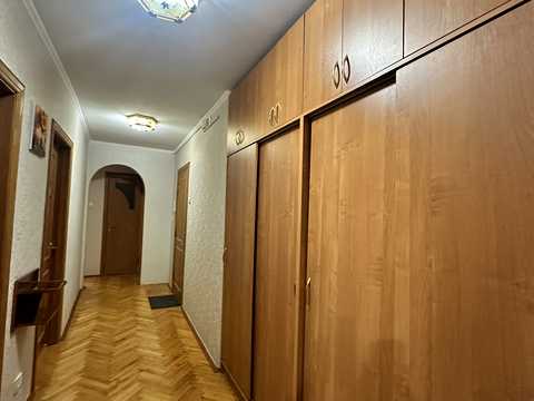квартира по адресу Ивана Пулюя ул., 19