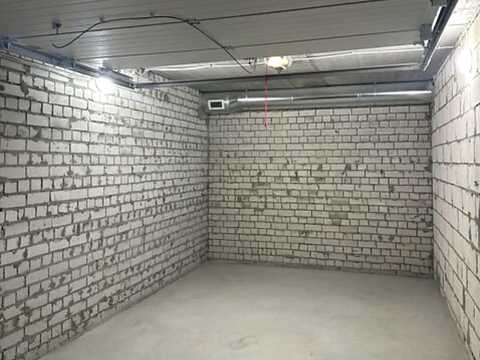 1880209795686438