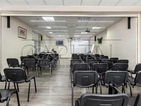 комерційна за адресою Дніпровська набережна вул., 26-Ж
