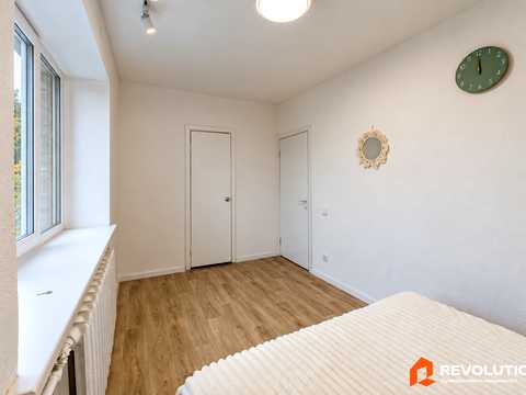 квартира по адресу Елены Телиги ул., 3