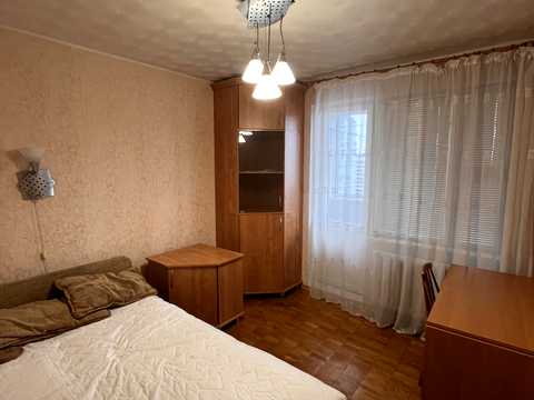 квартира за адресою Київ, Митрополита Василя Липківського вул. (Урицького), 34