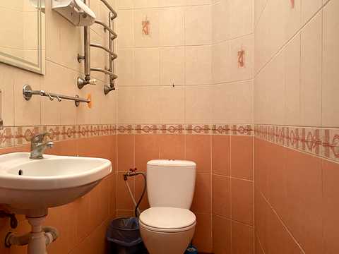 комерційна за адресою Тернопіль, Листопадова вул., 7