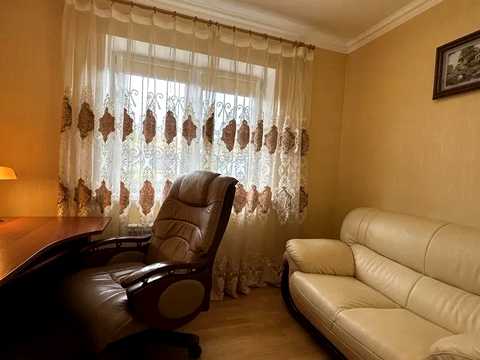 дом по адресу Киев, Автозаводской пер.