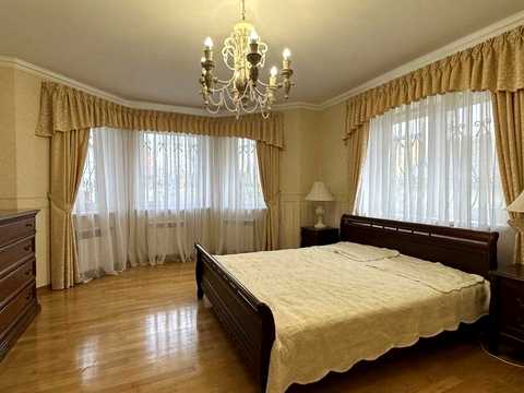 дом по адресу Киев, Автозаводской пер.