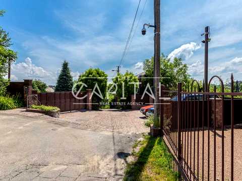 дом по адресу Киев, Бастионный пер., 1