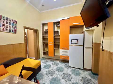 квартира за адресою Академіка Філарета Колесси вул. (), 13
