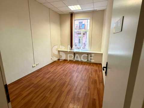 комерційна за адресою Київ, Саксаганського вул., 39-Б
