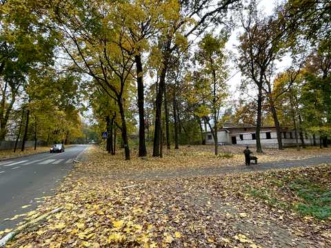 комерційна за адресою смт. Ворзель, Семенівська, 1