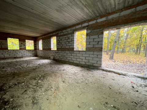 комерційна за адресою смт. Ворзель, Семенівська, 1