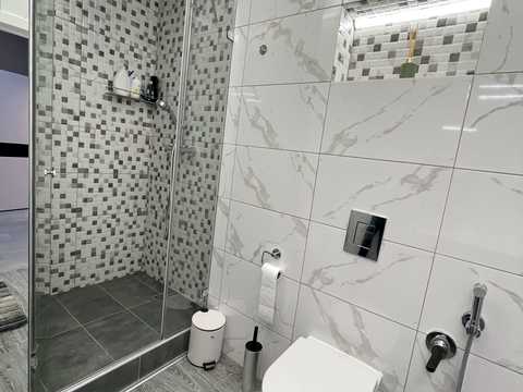 квартира за адресою Київ, Трускавецька вул., 6-В