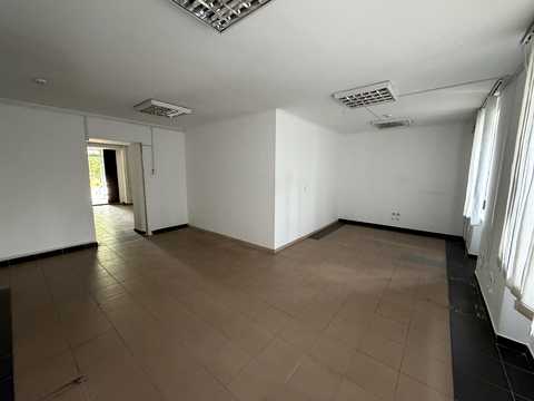 коммерческая по адресу Конякина ул., 9б