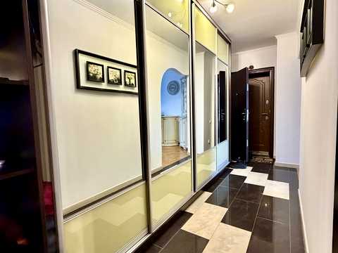 квартира за адресою Лозовецька вул., 4