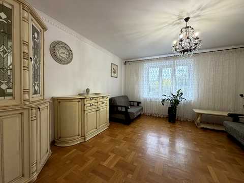 квартира за адресою Лозовецька вул., 4