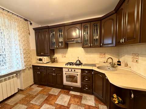 квартира за адресою Лозовецька вул., 4