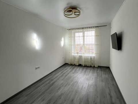 квартира за адресою Житомир, Миру пл., 1-Б