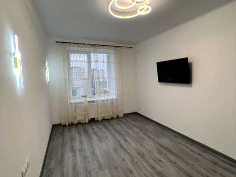 квартира за адресою Житомир, Миру пл., 1-Б