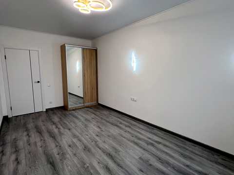 квартира за адресою Житомир, Миру пл., 1-Б