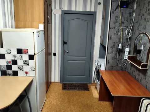 кімната за адресою Космонавтів вул., 25/3