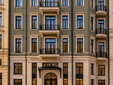 комерційна за адресою Київ, В'ячеслава Липинського вул. (Чапаєва), 16/1