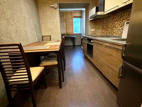 квартира за адресою Київська вул., 42