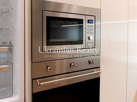 квартира за адресою Болсуновська вул. (Сергія Струтинського), 2