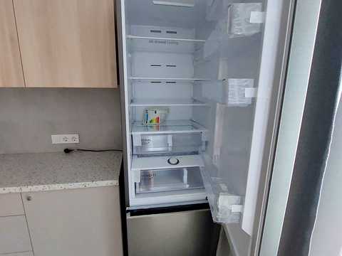 квартира за адресою Київ, Миколи Гулака вул., 4