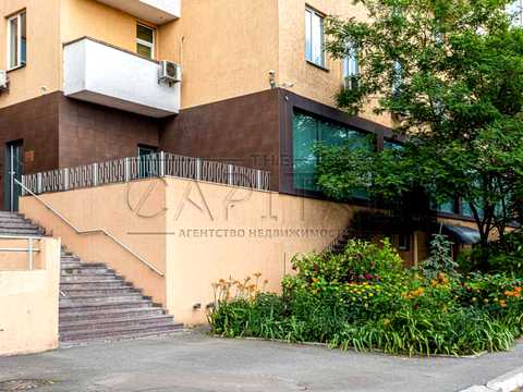комерційна за адресою Київ, Саперно-Слобідська вул., 22