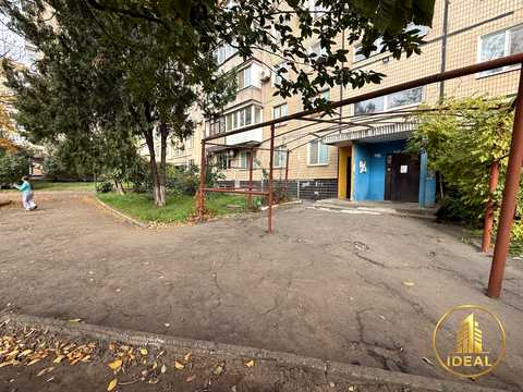 квартира за адресою Свято-Миколаївська вул. (Леніна), 6