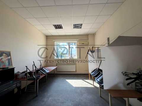 комерційна за адресою Київ, Радистів вул., 64