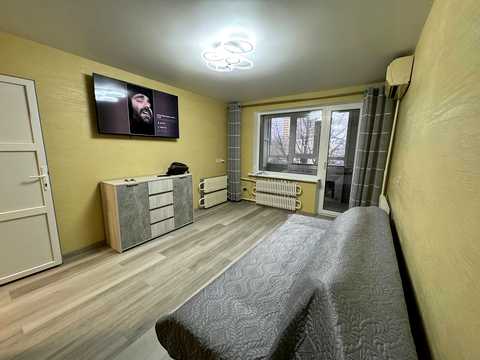 квартира за адресою Братів Горобців вул. (Дмитра Кедріна), 49