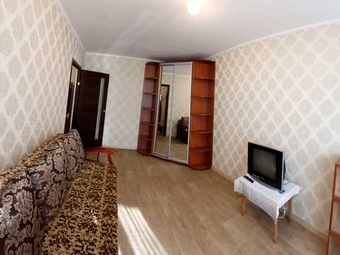 квартира за адресою Валентинівська вул., 13б