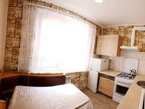 квартира за адресою Валентинівська вул., 13б